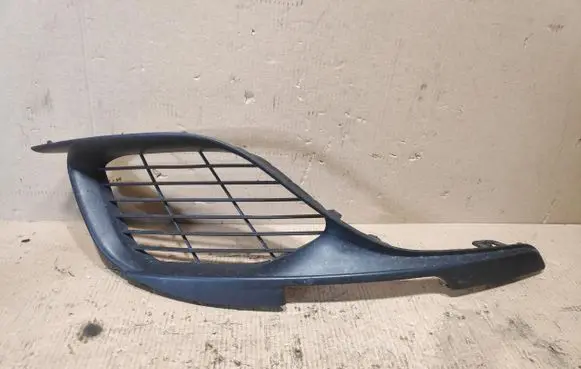 Peugeot 308 Front bumper lower grill AA35899375