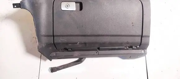 Volkswagen Golf V Glove box 1k1857290 55d300465