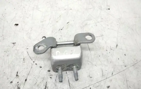 Honda FR-V Rear door upper hinge