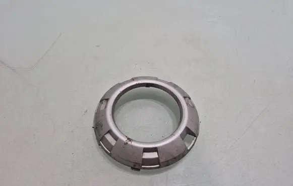 Mitsubishi Pajero Front fog light trim/grill 6400A583