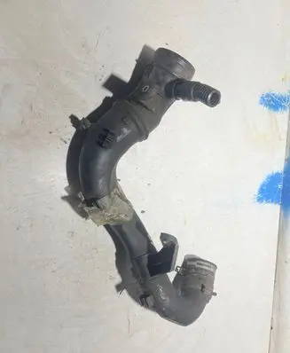 Volkswagen Golf IV Intercooler hose/pipe