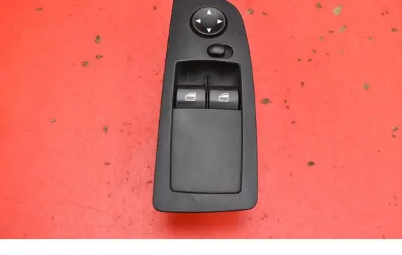 BMW 1 E81 E87 Electric window control switch 9216541