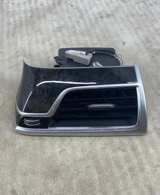 BMW 7 G11 G12 Dashboard side air vent grill/cover trim 929949804