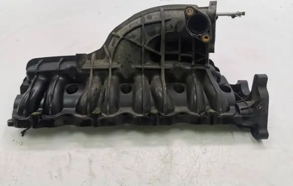 Hyundai Santa Fe Intake manifold