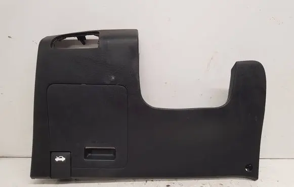 Hyundai i20 (GB IB) Dashboard lower bottom trim panel 84751C8000