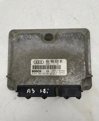 Audi A3 S3 8L Engine control unit/module 06A906018BM 0261206127 26SA5421