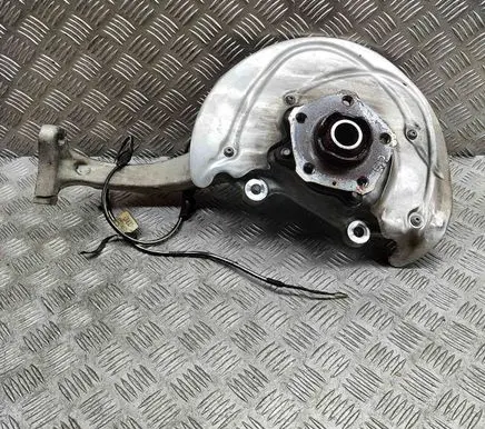 Audi A5 Front wheel hub 8W0407560 8W0407242F