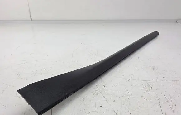 Porsche Cayenne (9Y0 9Y3) Side skirt rear trim 9Y0853540