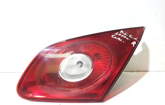 Volkswagen PASSAT CC Tailgate rear/tail lights
