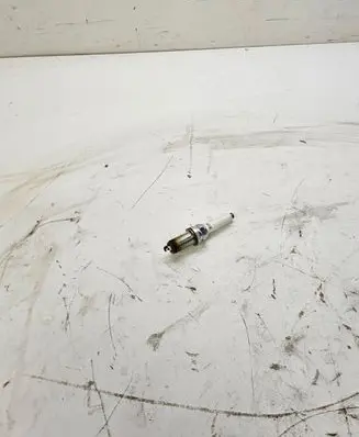 Audi A4 S4 B6 8E 8H Spark plug 06Q905601EOK