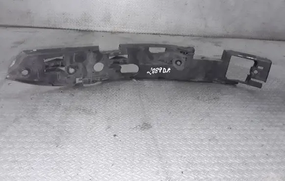 Volkswagen Touareg I Front bumper mounting bracket 7L6807184C