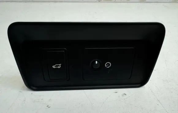 Land Rover Discovery 5 Tailgate/trunk/boot open switch FK7211654BC