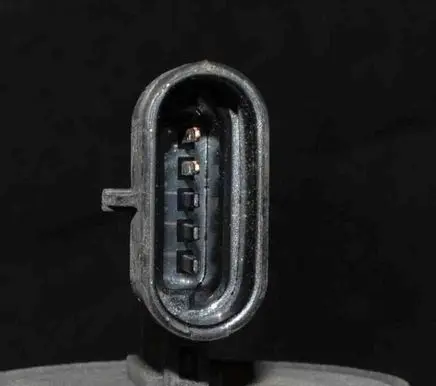 Opel Zafira B Mass air flow meter 25358034