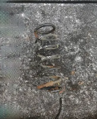 Ford Mondeo MK IV Rear coil spring
