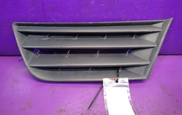 Renault Modus Front bumper lower grill 