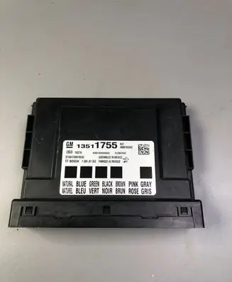 Chevrolet Camaro Comfort/convenience module 13511755 400016G5C 8360100000000X