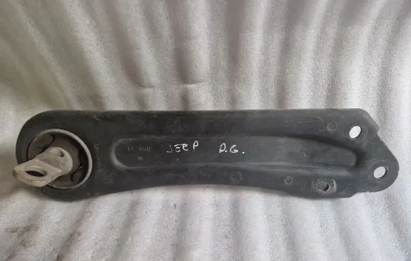 Jeep Cherokee Rear upper control arm/wishbone 68199980AC