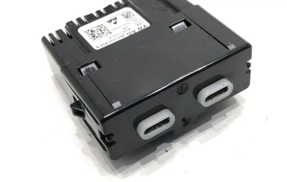Cupra Formentor USB socket connector 3G5035954A
