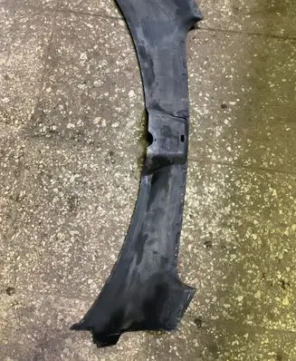 Audi A6 S6 C6 4F Radiator trim 4F0807081