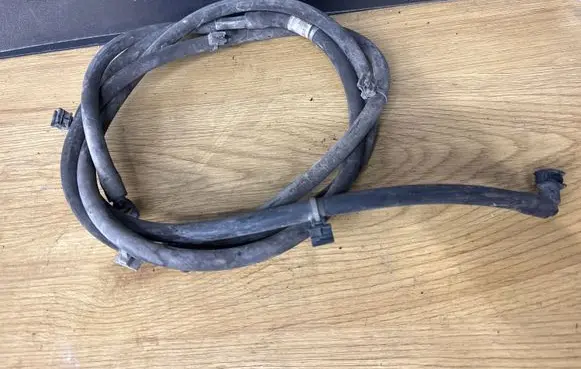 Opel Insignia A Headlight washer hose/pipe 13227354