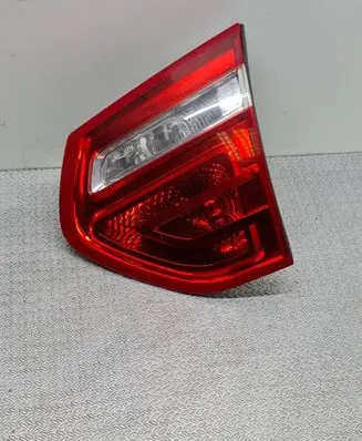 Citroen C4 Grand Picasso Tailgate rear/tail lights 9653547677