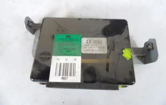 Hyundai Tucson JM Comfort/convenience module 95400-2E211