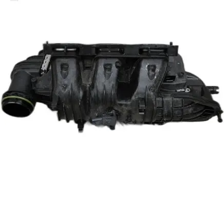 Volkswagen Polo VI Intake manifold
