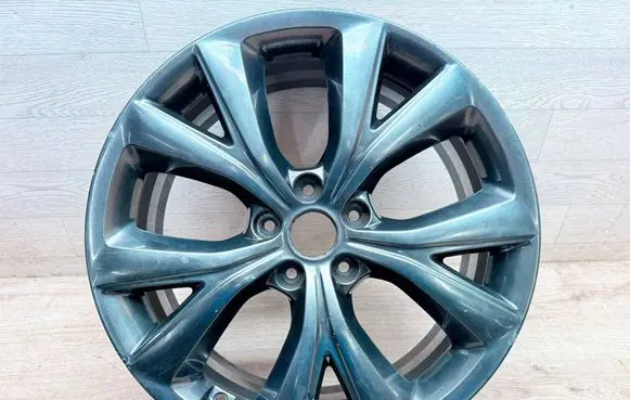 Hyundai Santa Fe R19 alloy rim 529102W510