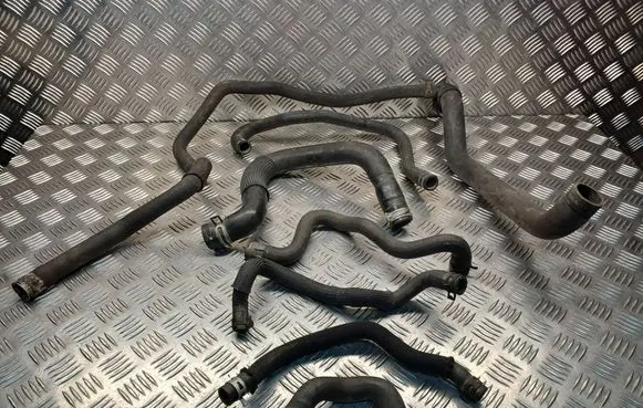 Citroen C5 Engine coolant pipe/hose 
