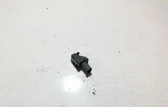 Dodge Journey Airbag deployment crash/impact sensor 04896011ab a2048201985