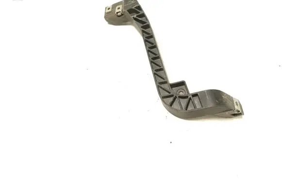 Mercedes-Benz ML W166 Radiator mount bracket A1666263731