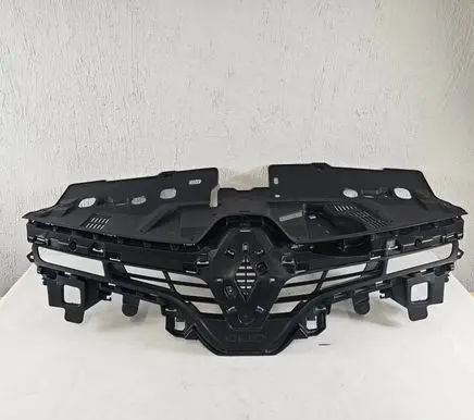 Renault Clio IV Front bumper upper radiator grill 622563184R