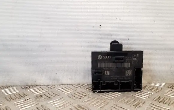 Skoda Superb B6 (3T) Door control unit/module 8X0959792H