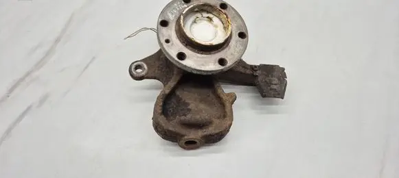 Mercedes-Benz Sprinter W906 Front wheel hub spindle knuckle A9063304120 A9063305020