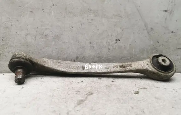 Volkswagen PASSAT B5.5 Front control arm