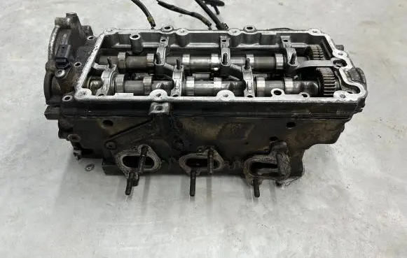 Audi Q7 4L Engine head 0594B