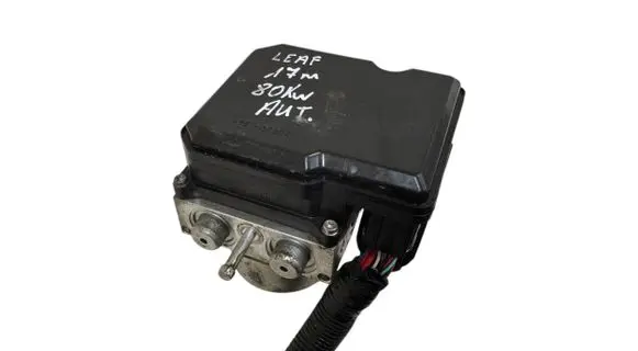 Nissan Leaf II (ZE1) ABS Pump TD8405 6Z130078