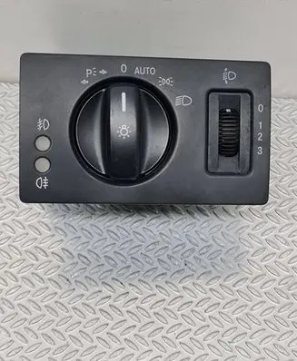 Mercedes-Benz B W245 Light switch 1695452704 0658003 32221101