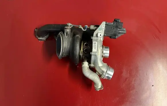 BMW X3 G01 Turbo 8631904