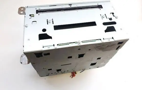 Citroen C-Crosser Radio/CD/DVD/GPS head unit 8701a215 dy-6mw7u59