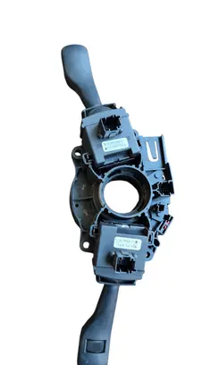 Wiper turn signal indicator stalk/switch