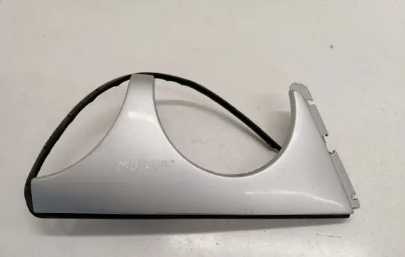 Mercedes-Benz E W210 Under headlight/headlamp trim 2108200212