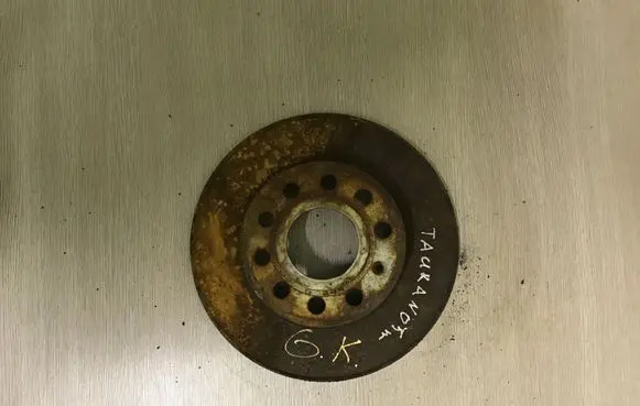 Volkswagen Touareg I Rear brake disc