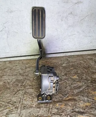Volkswagen Sharan Accelerator throttle pedal 7M1723507