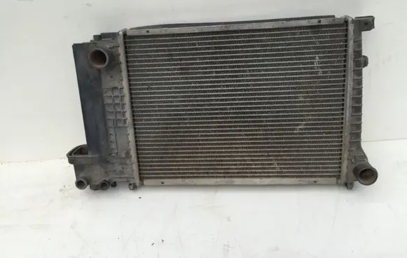 BMW 5 E34 Coolant radiator 60735A 416049SJ