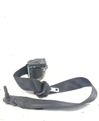 Ford Focus Front seatbelt