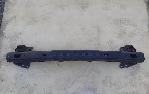 Hyundai ix 55 Front bumper cross member