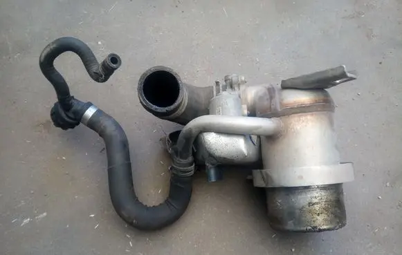 Skoda Superb B8 (3V) Other engine bay part 04L131512
