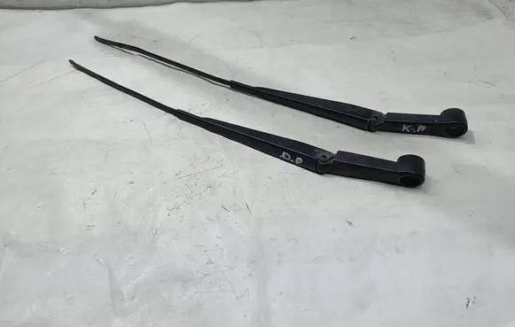 Citroen C4 Grand Picasso Front wiper blade arm 9686640480 9686640280 14447