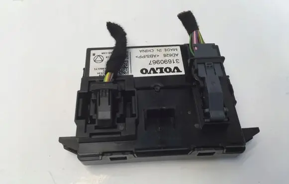 Volvo XC40 Air conditioning/heating control unit 31690967